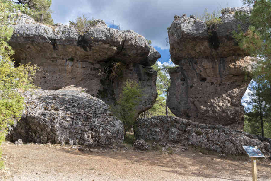 Cuenca - Valdecabras - Ciudad Encantada 53  - los Amantes de Teruel.jpg